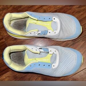 Altra Provision 5 - Women's Running Shoe. ALOA4VRC453. Size 6.5